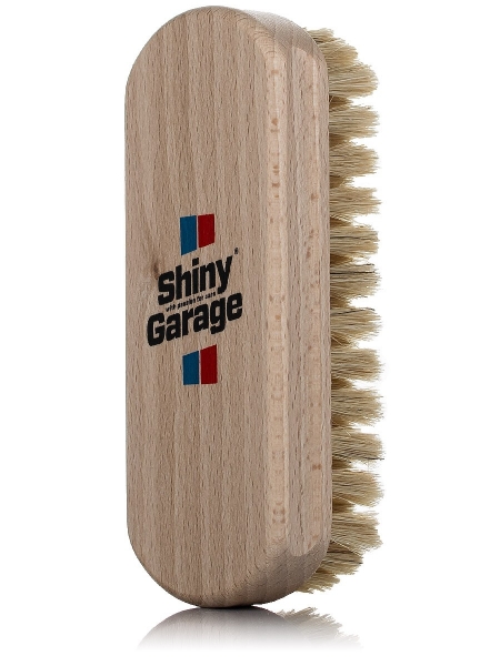 Shiny Garage Leather Brush